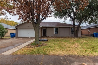 7813 Creek Wood Dr, Rowlett, TX 75089