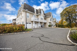 211 April Way Unit 211, Middletown, NJ 07748