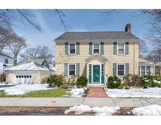 52 Emmonsdale Rd, West Roxbury, MA 02132
