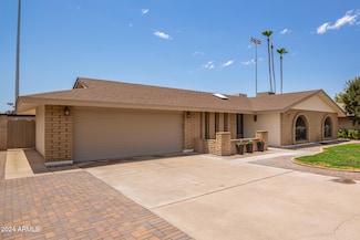 4607 W El Caminito Dr, Glendale, AZ 85302