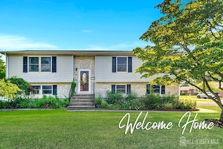 250 Adirondack Ave, Spotswood, NJ 08884
