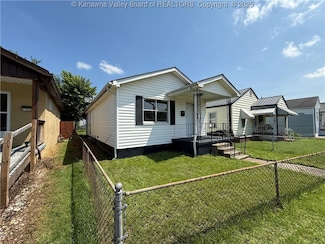 1924 Mckinley Ave, Saint Albans, WV 25177