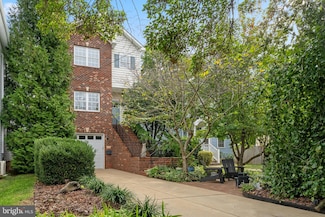 1613 Charles St, Fredericksburg, VA 22401