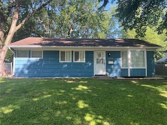 3218 SW 2nd St, Des Moines, IA 50315