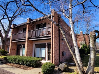 1759 Henley St Unit 1759, Glenview, IL 60025