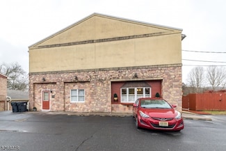 30 Frenchtown Rd, Milford, NJ 08848