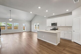 1325 Los Olmos Ln, Crandall, TX 75114