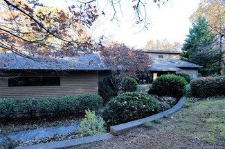 170 Fox Covert Ln, Tryon, NC 28782