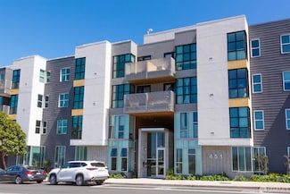 451 Donahue St Unit 207, San Francisco, CA 94124