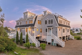 5 63rd St Unit C, Newburyport, MA 01950