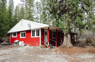 4961 Northshore Diamond Lake Rd, Newport, WA 99156