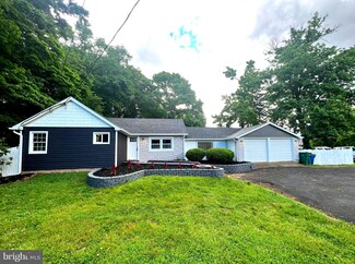 1002 Newportville Rd, Croydon, PA 19021