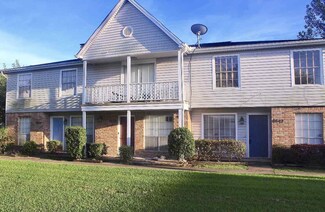 8642 Glen Meadow Ln, Beaumont, TX 77706