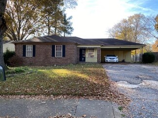 4025 Windermere Rd, Memphis, TN 38128