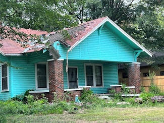 2019 Broad St, Selma, AL 36701