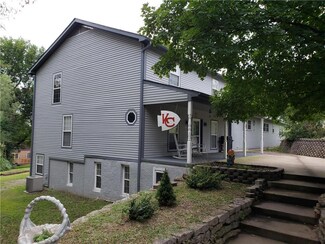102 E 9th St, Pleasanton, KS 66075
