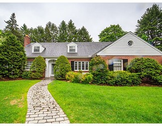 8 Winnetaska Rd, Waban, MA 02468