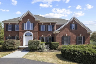 80 Waters Edge, Hebron, OH 43025