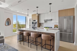 125 Lowell St Unit 6B, Somerville, MA 02143