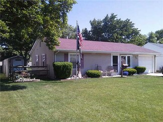 109 Harlan Dr, Walbridge, OH 43465
