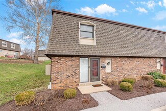 244 Glandore Dr Unit A, Ballwin, MO 63021