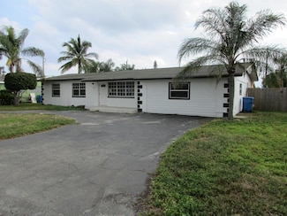 806 Minnesota St, Lantana, FL 33462