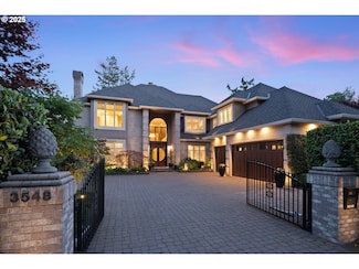 3548 Lakeview Blvd, Lake Oswego, OR 97035