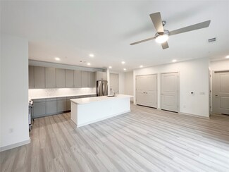 3636 W Dallas St Unit 361, Houston, TX 77019