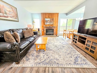5 Mountain Village, Dover, VT 05356