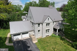441 Ridge Ave, State College, PA 16803