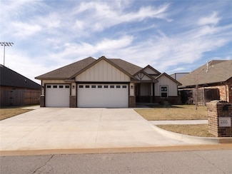 2305 Marjorie Ln, Yukon, OK 73099