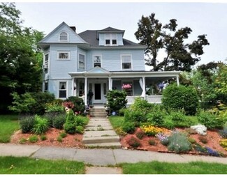 20 Kenwood Ave, Worcester, MA 01605