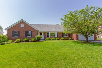 3551 Lakeview Dr, Algonquin, IL 60102