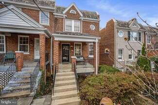 3758 W St NW, Washington, DC 20007