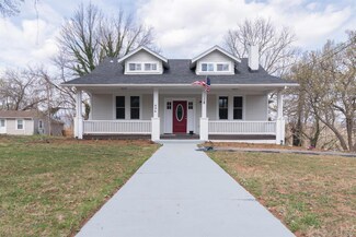 606 Blue Ridge Ave, Bedford, VA 24523