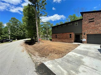 43 Saint Austell Dr, Bella Vista, AR 72714