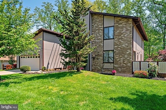 9103 Home Guard Dr, Burke, VA 22015