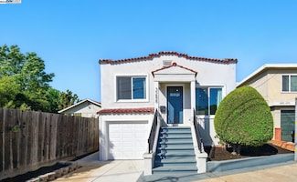 3288 School St, Oakland, CA 94602