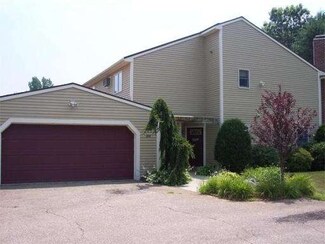 204 Spruce Ln, Brookfield, MA 01506