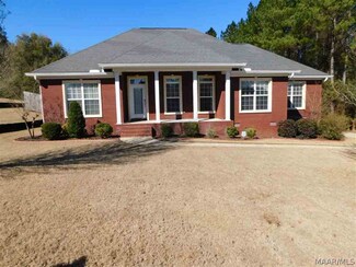 233 County Road 166, New Brockton, AL 36351