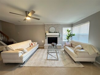 2711 Grants Lake Blvd Unit 33, Sugar Land, TX 77479