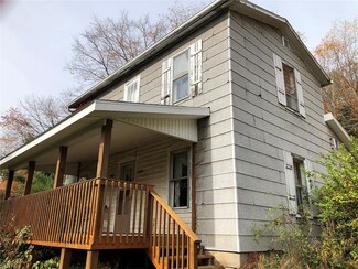 349 Canyon Rd SW Unit 3A, Carrollton, OH 44615