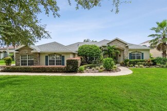 16442 Magnolia Bluff Dr, Montverde, FL 34756
