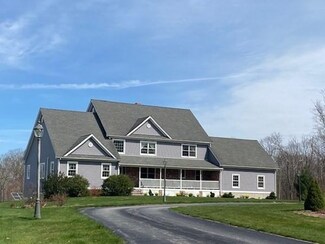 236 Glendale St, Uxbridge, MA 01569