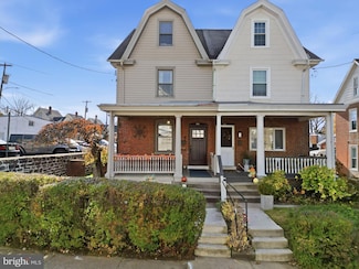 524 Greenwood Ave, Jenkintown, PA 19046