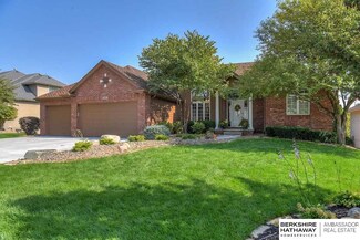2401 S 183rd Cir, Omaha, NE 68130