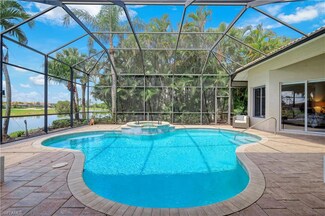 5954 Amberwood Dr, Naples, FL 34110