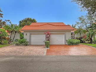 7698 Majestic Palm Dr, Boynton Beach, FL 33437