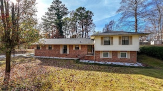 1756 Kimberly Dr SW, Marietta, GA 30008