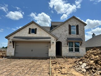 3516 Columbus St, Gainesville, TX 76240